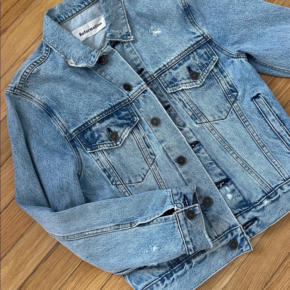 Reformation Distressed Blue Denim Jacket - Picture 4 of 5